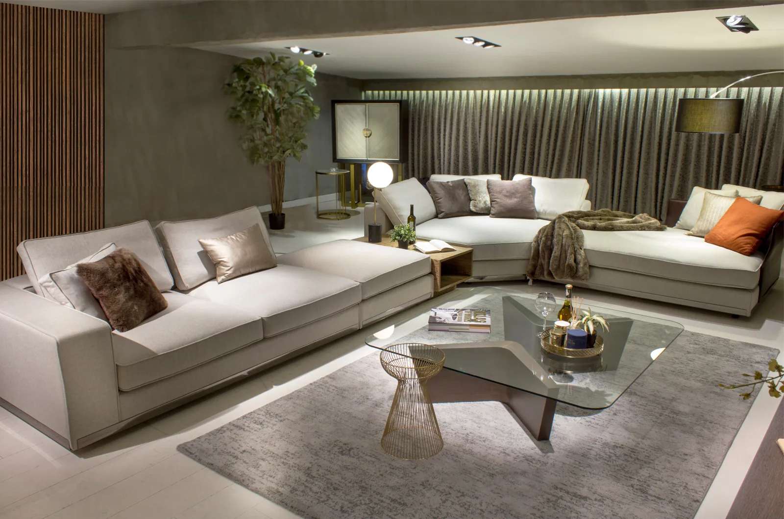 Giorgetti Sofa Set, Archidecors bespoke furniture, kumaş döşeme, detail view 2