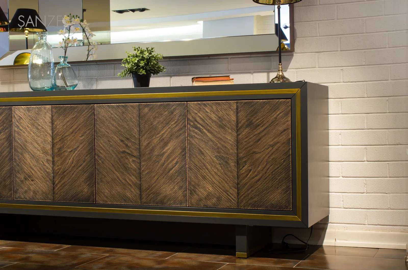 Oscar Konsol, Archidecors atölye üretimi konsol, görsel 5, Modoko İstanbul, sipariş üzerine üretim