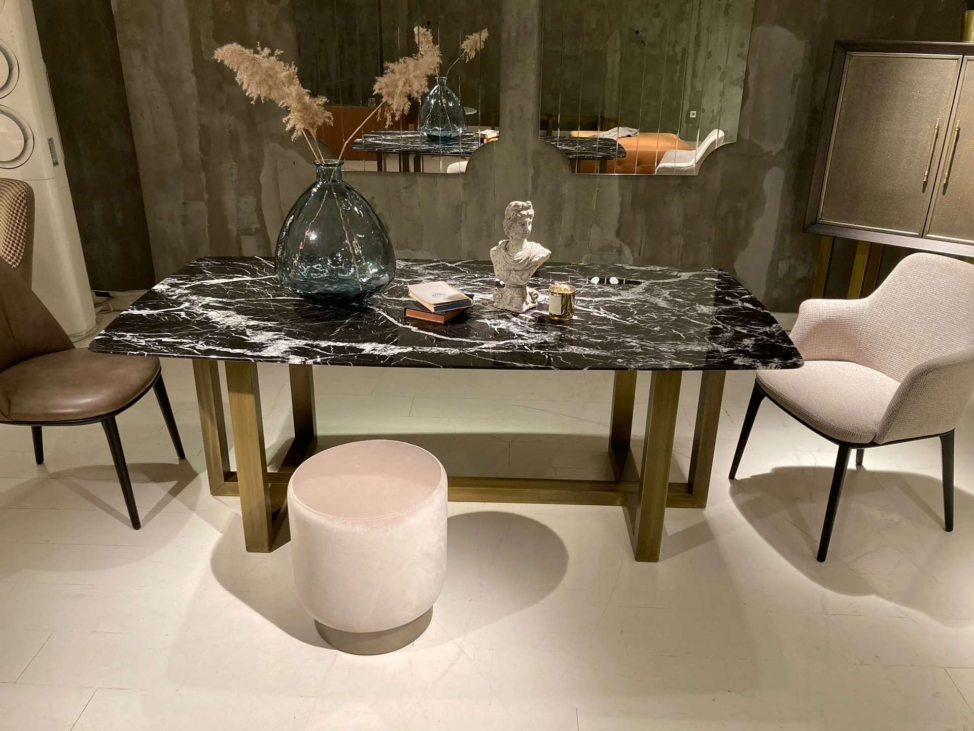 Another view of the Point Alexander Marble Table dining table, made to order by Archidecors