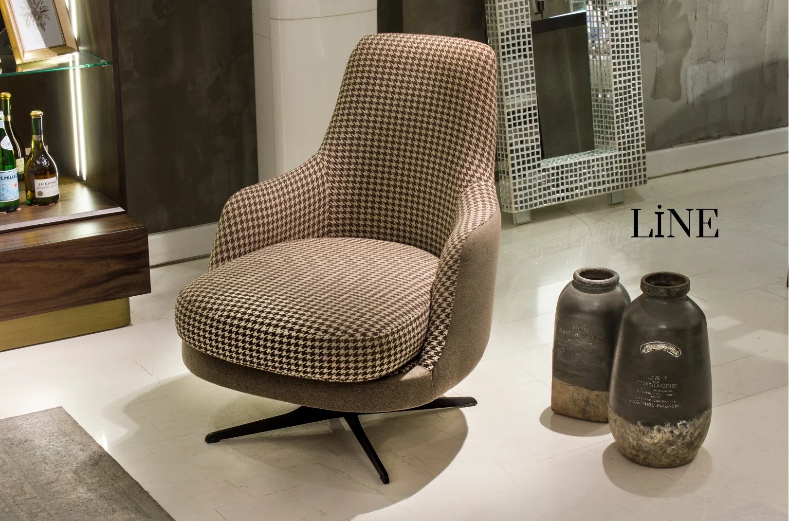 Line Armchair armchair seen from another angle, handcrafted by Archidecors, Modoko Istanbul