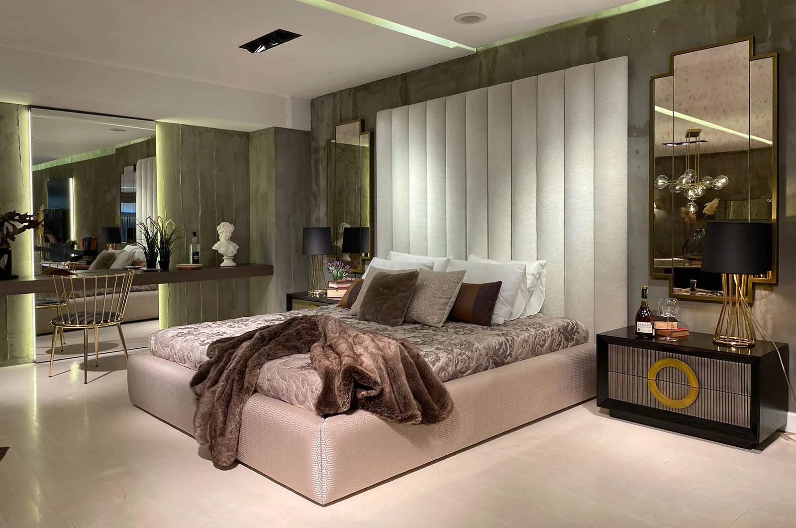 Hypnose Yatak 2 karyola modelinin farklı açıdan görünümü, Archidecors el işçiliği