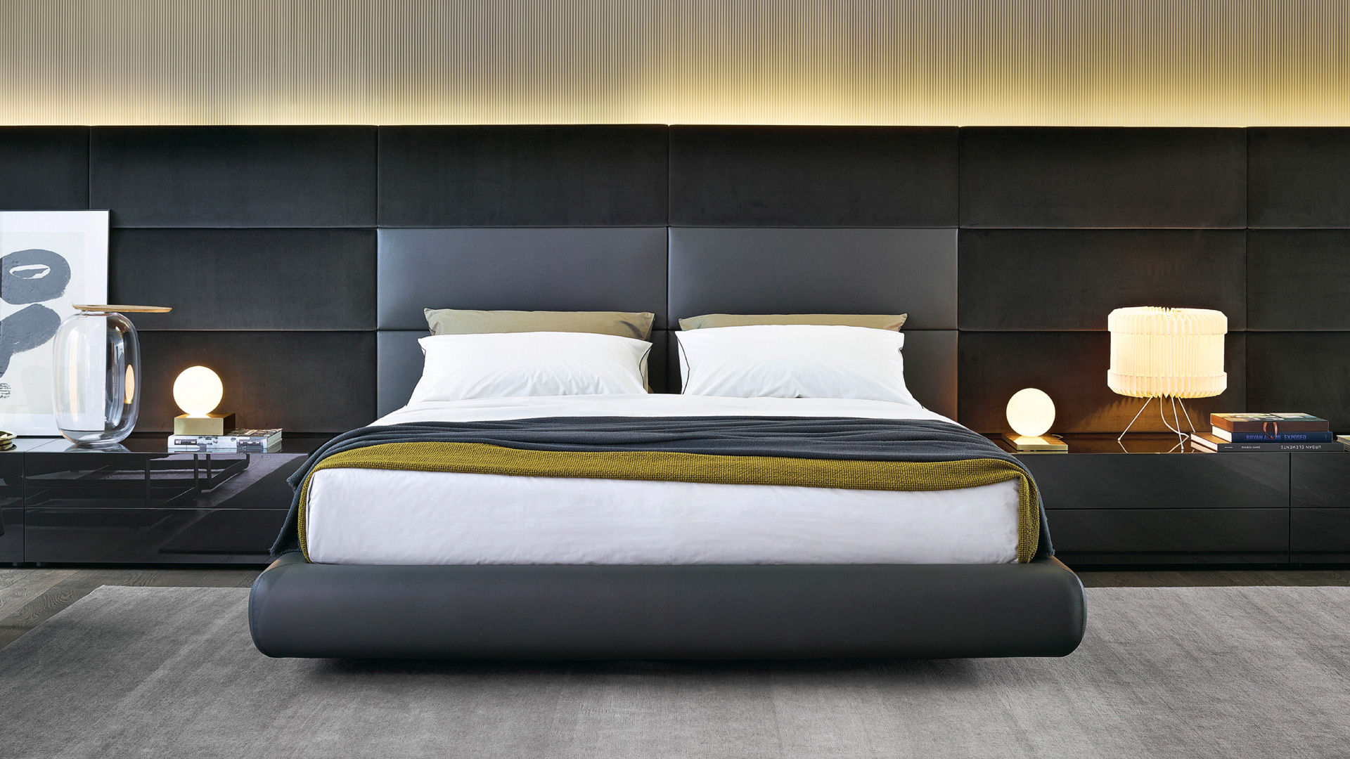 Frama Bed Leather Floor Bed