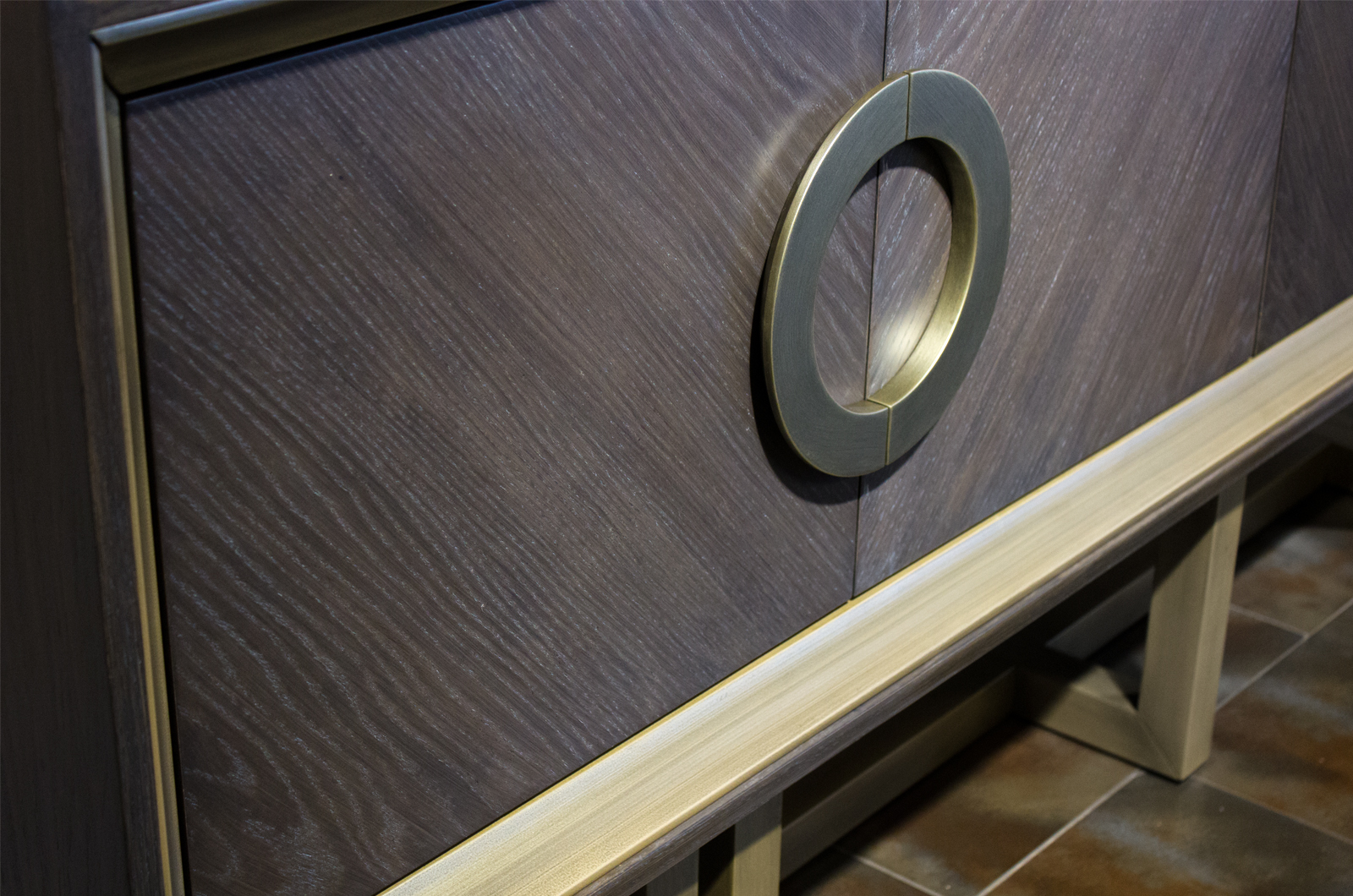 Tombo Console detail view 3